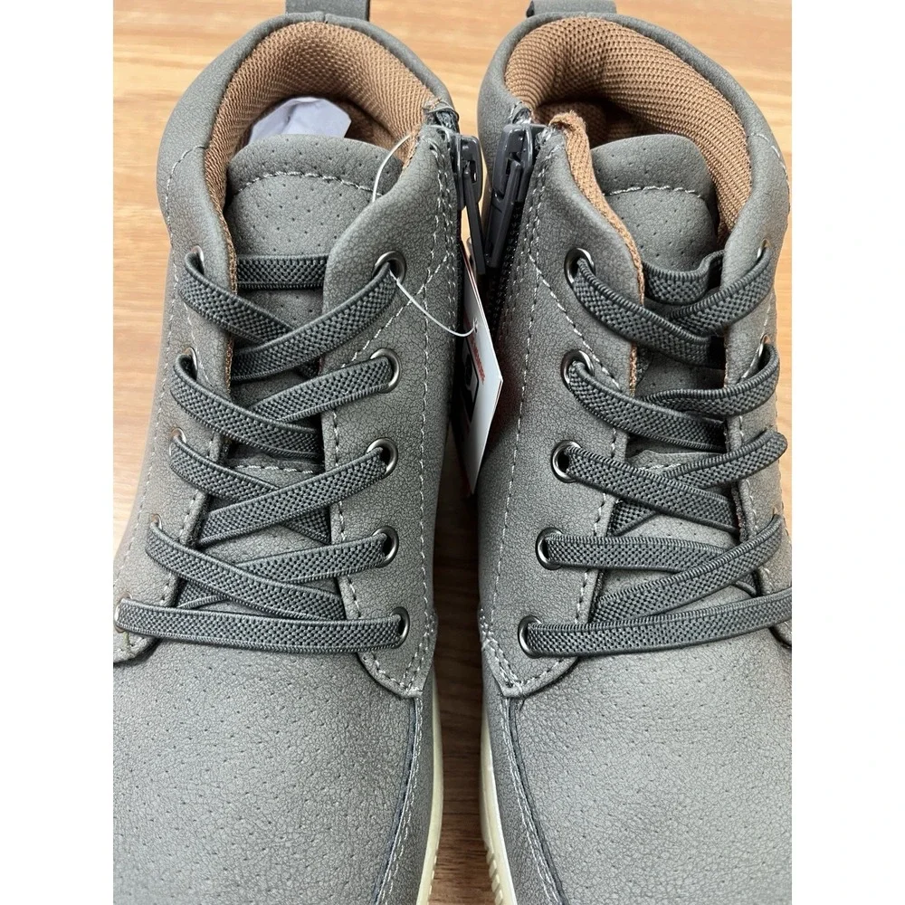 Deer Stags Kids Nolan Jr Casual Ankle Boots in Grey Big Boys Size 3 NEW